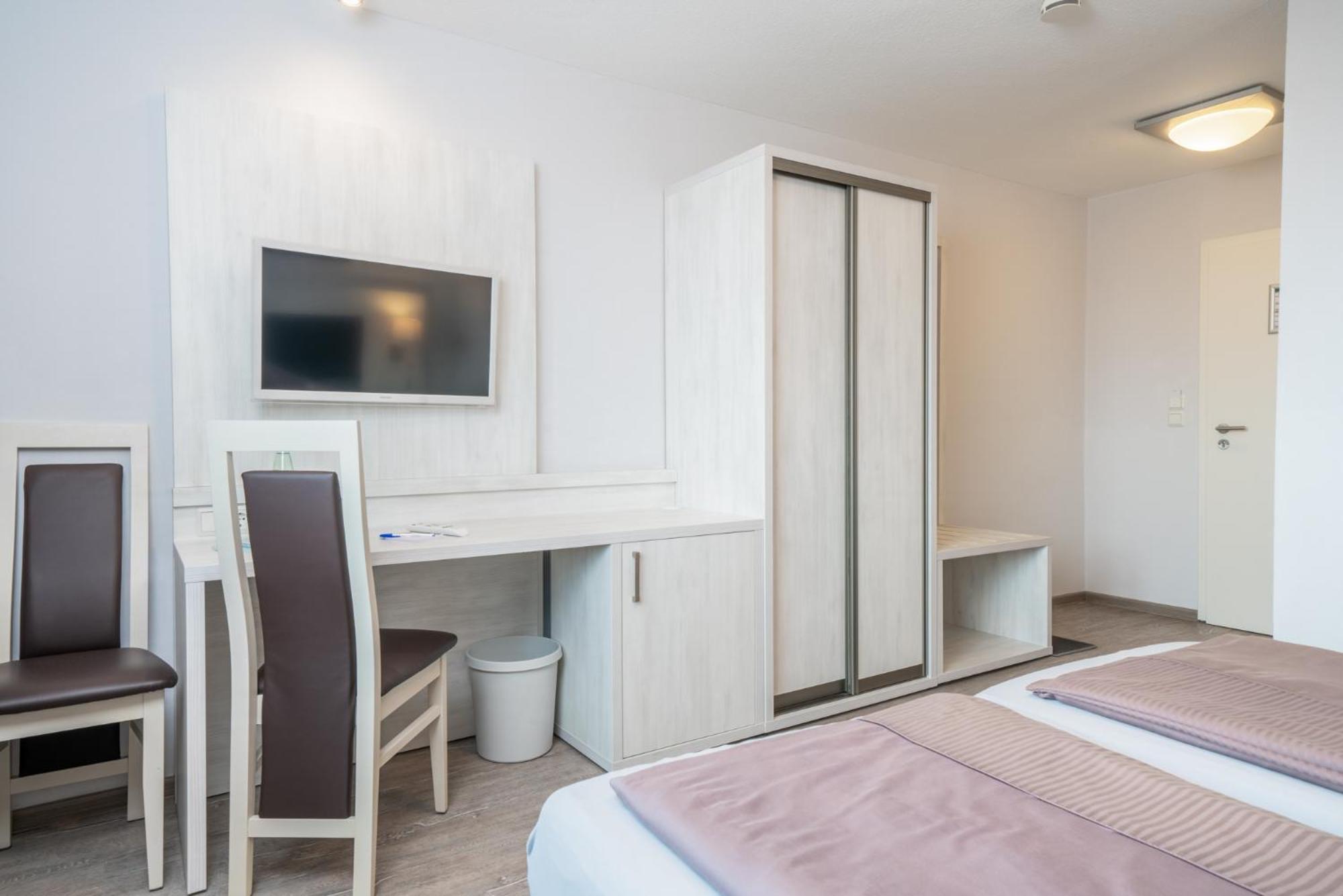 Hotel Hochseeinsel Гельголанд Номер фото